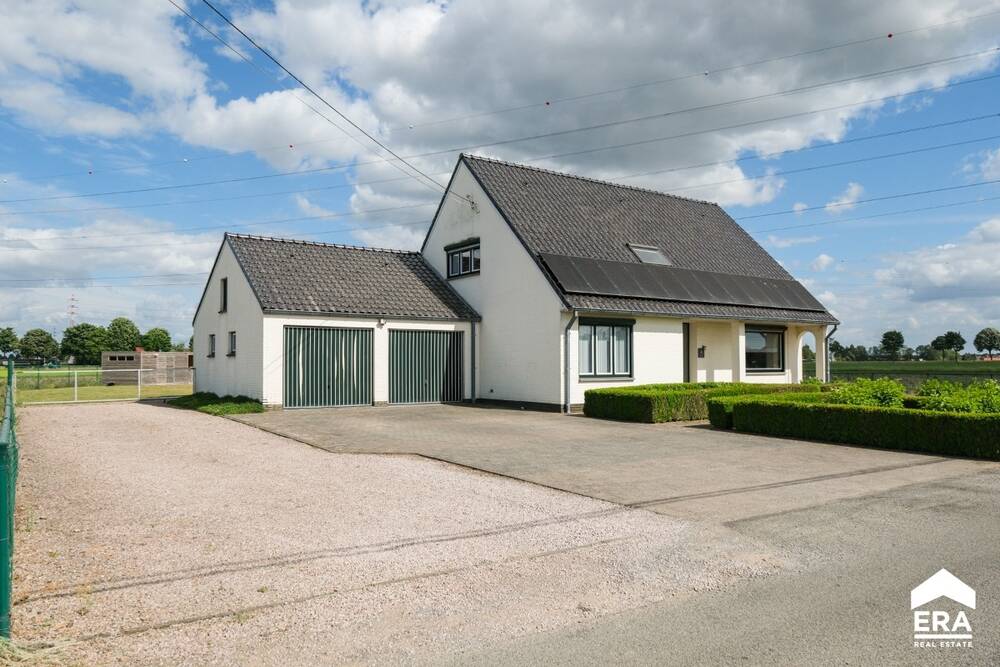 Huis te  koop in Bree 3960 549000.00€ 3 slaapkamers 204.00m² - Zoekertje 490645