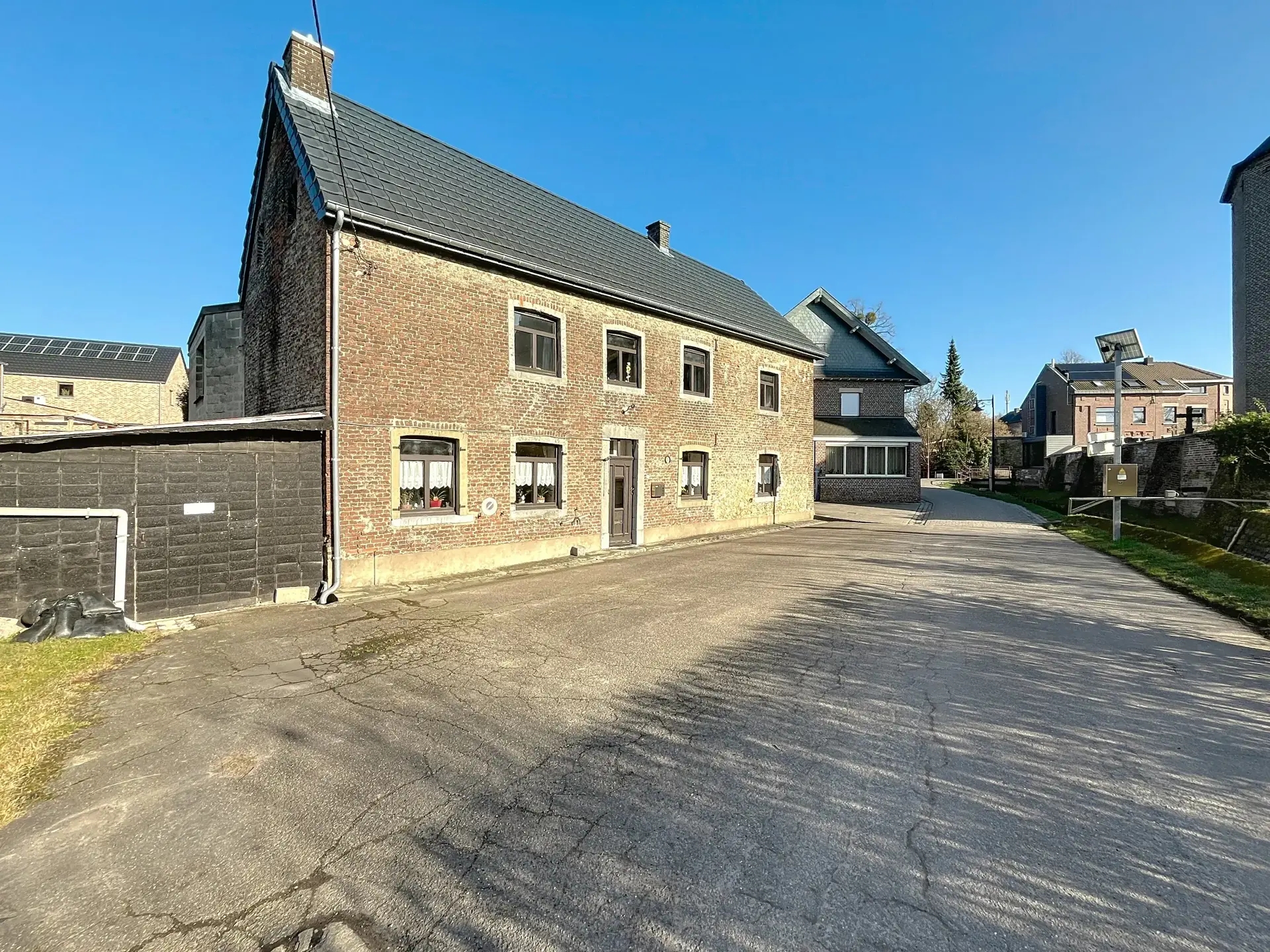Huis te koop in Voeren 3790 259000.00€ 5 slaapkamers 233.00m² - Zoekertje 492993
