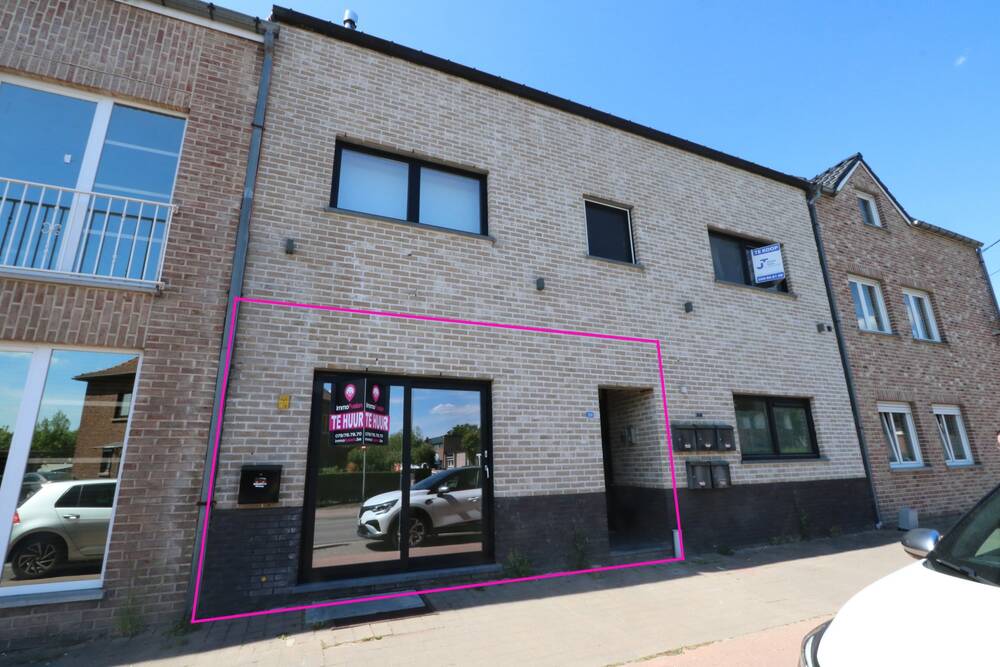 Handelszaak te huur in Maasmechelen 3630 750.00€ slaapkamers 37.00m² - Zoekertje 504667