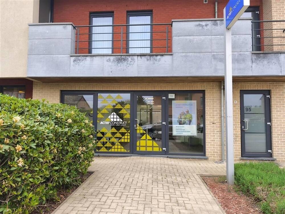 Handelszaak te huur in As 3665 1100.00€ slaapkamers 105.00m² - Zoekertje 504386