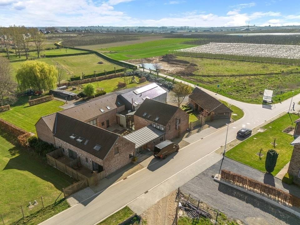 Handelszaak te  koop in Borgloon 3840 249000.00€ 8 slaapkamers m² - Zoekertje 504019