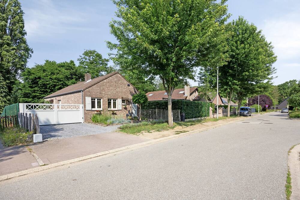 Huis te koop in Genk 3600 349000.00€ 3 slaapkamers 169.00m² - Zoekertje 503246