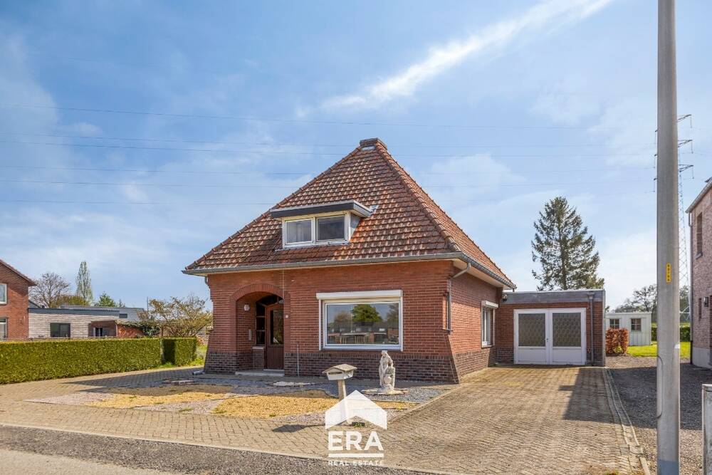 Huis te  koop in Bree 3960 237500.00€ 3 slaapkamers 154.00m² - Zoekertje 504073