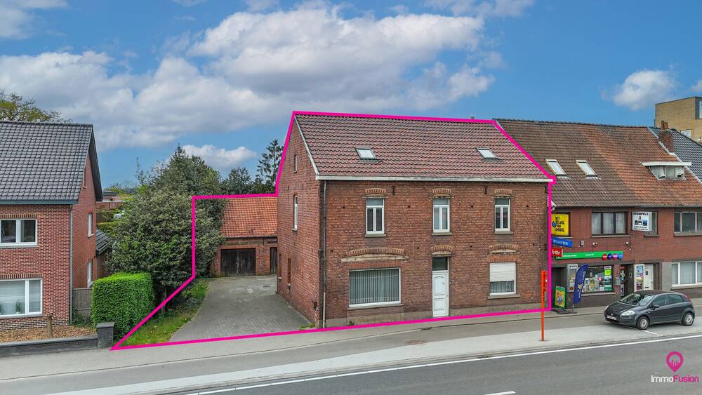 Huis te koop in Houthalen-Helchteren 3530 270000.00€ 5 slaapkamers m² - Zoekertje 502798
