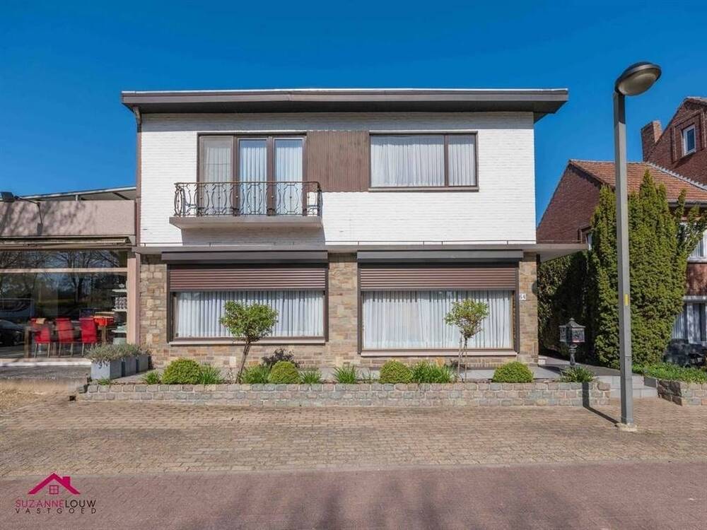Huis te  koop in Opoeteren 3680 299000.00€ 4 slaapkamers 209.00m² - Zoekertje 502743