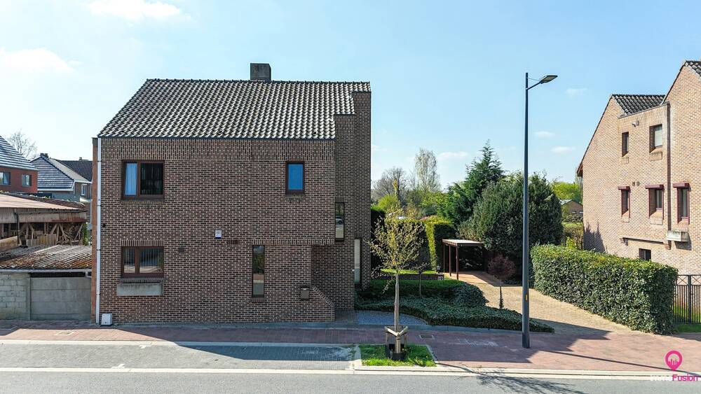 Huis te koop in Heusden-Zolder 3550 315000.00€ 3 slaapkamers 172.00m² - Zoekertje 501737