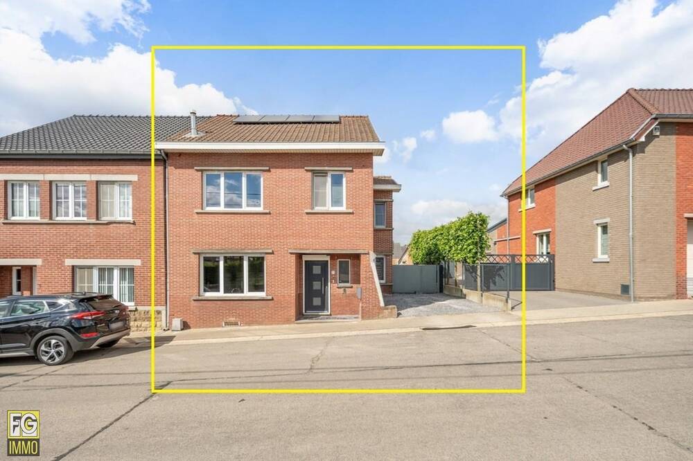 Huis te koop in Riemst 3770 345000.00€ 2 slaapkamers 200.00m² - Zoekertje 501285