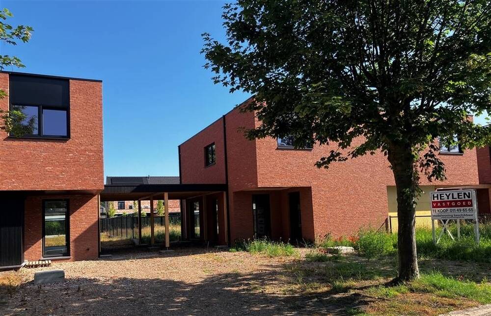 Huis te  koop in Leopoldsburg 3970 330000.00€ 3 slaapkamers 145.00m² - Zoekertje 499809