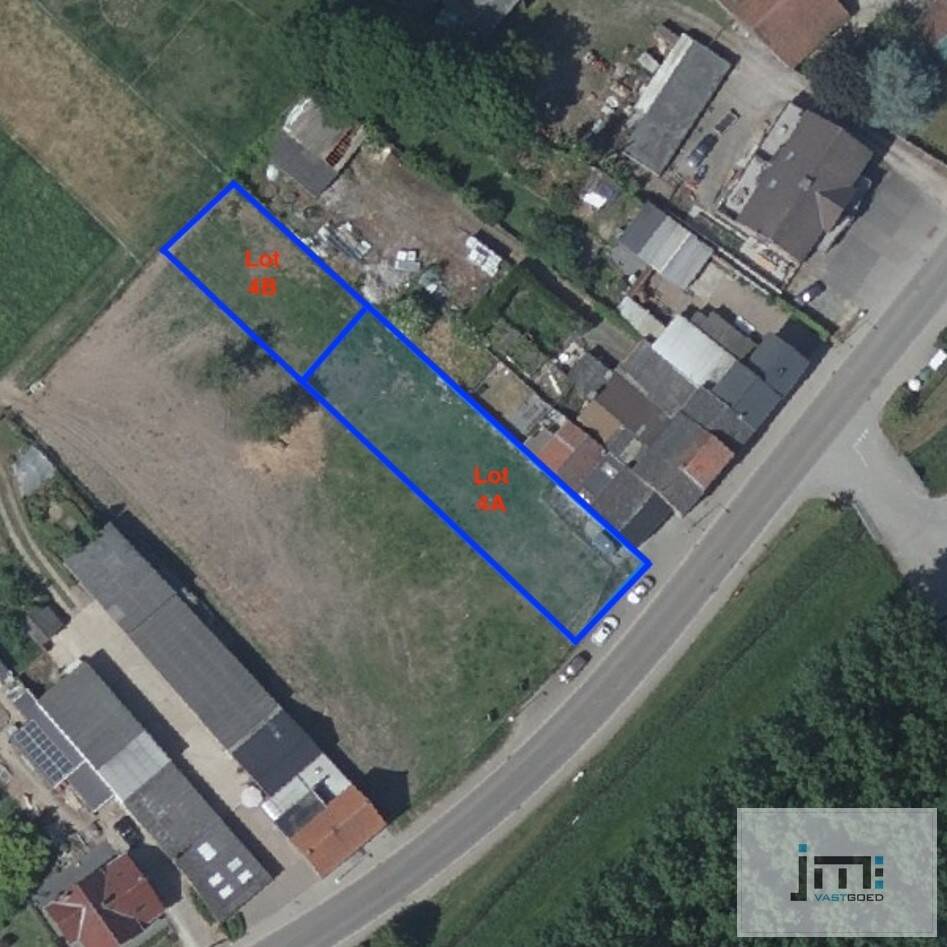 Grond te  koop in Berg 3700 99000.00€  slaapkamers m² - Zoekertje 499770