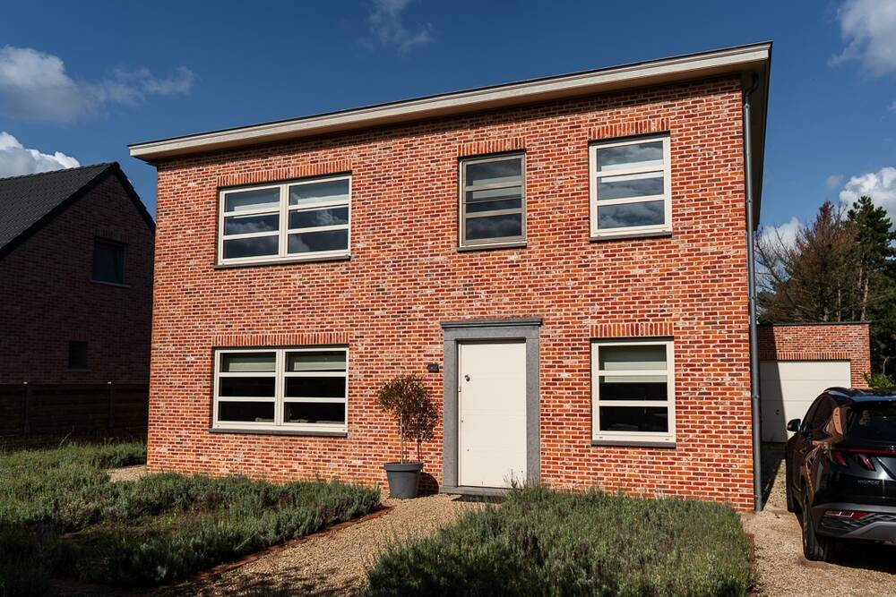 Huis te  huur in Lommel 3920 1450.00€ 3 slaapkamers 285.00m² - Zoekertje 499608