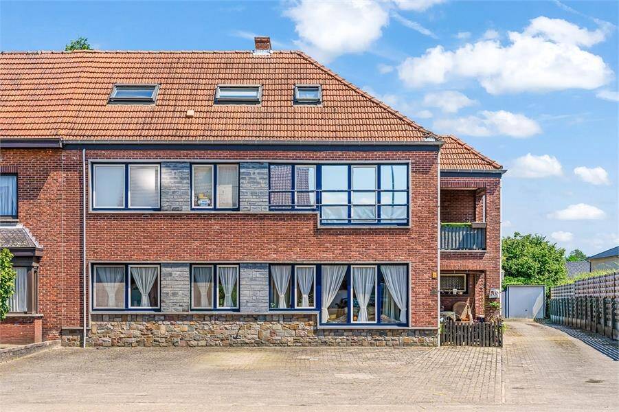 Huis te koop in Tessenderlo 3980 495000.00€ slaapkamers m² - Zoekertje 499046