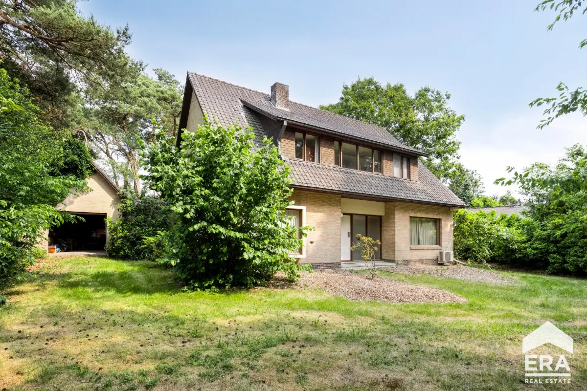 Huis te  koop in Lommel 3920 440000.00€ 4 slaapkamers 284.00m² - Zoekertje 498357