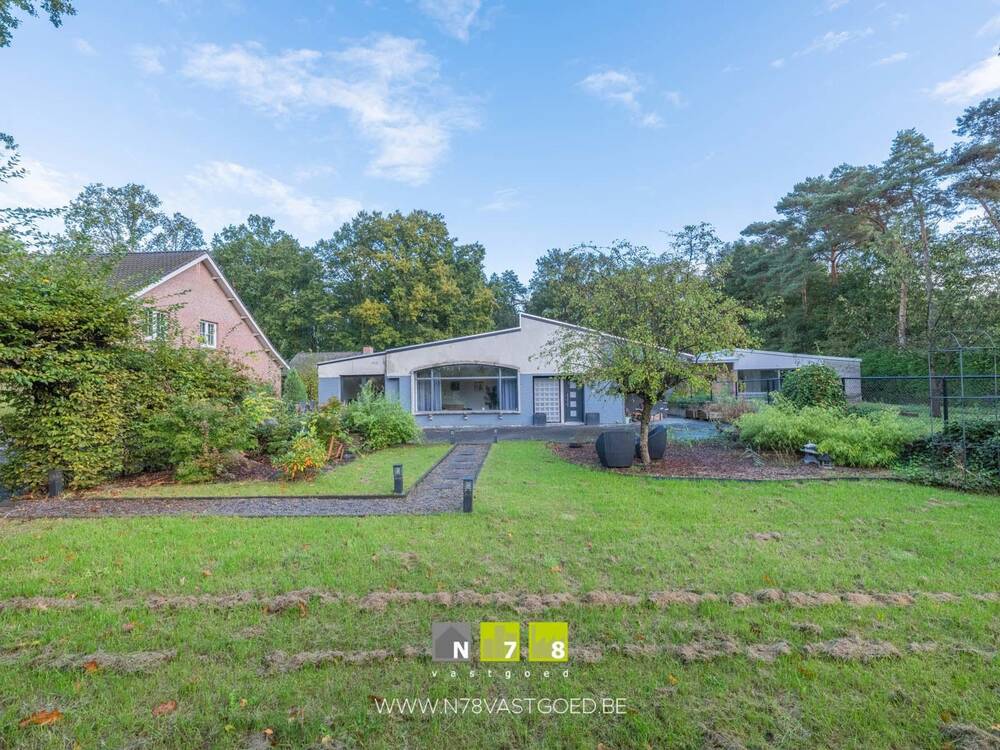 Huis te koop in Dilsen-Stokkem 3650 359000.00€ 3 slaapkamers 232.45m² - Zoekertje 498278