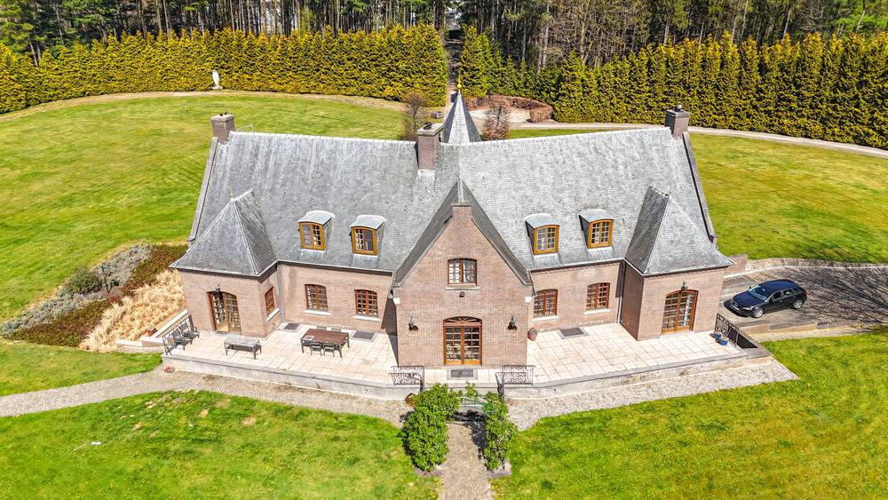 Villa te  koop in Peer 3990 995000.00€ 6 slaapkamers 550.00m² - Zoekertje 498295