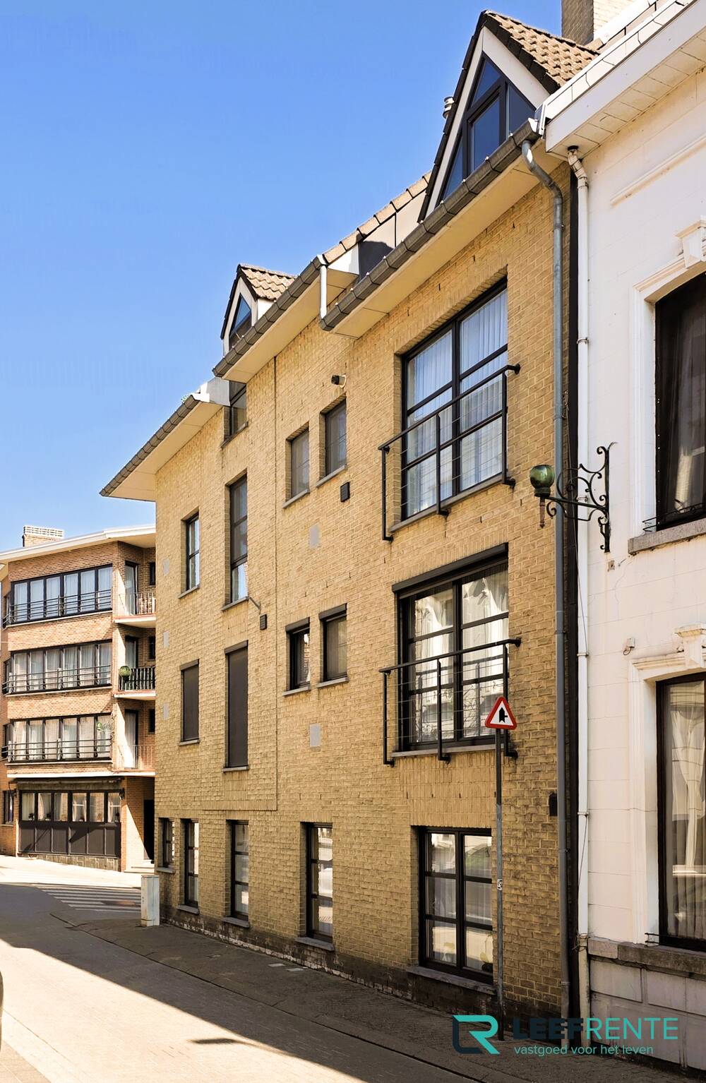 Appartement te koop in Tongeren 3700 40000.00€ 2 slaapkamers 101.00m² - Zoekertje 498038