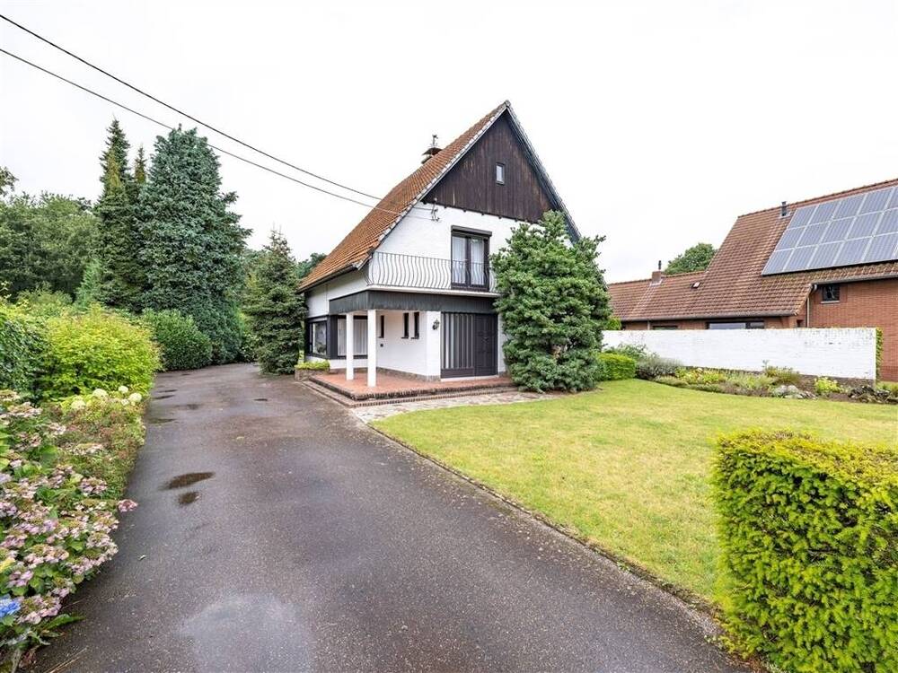 Huis te  koop in Bree 3960 319000.00€ 3 slaapkamers 182.00m² - Zoekertje 496656