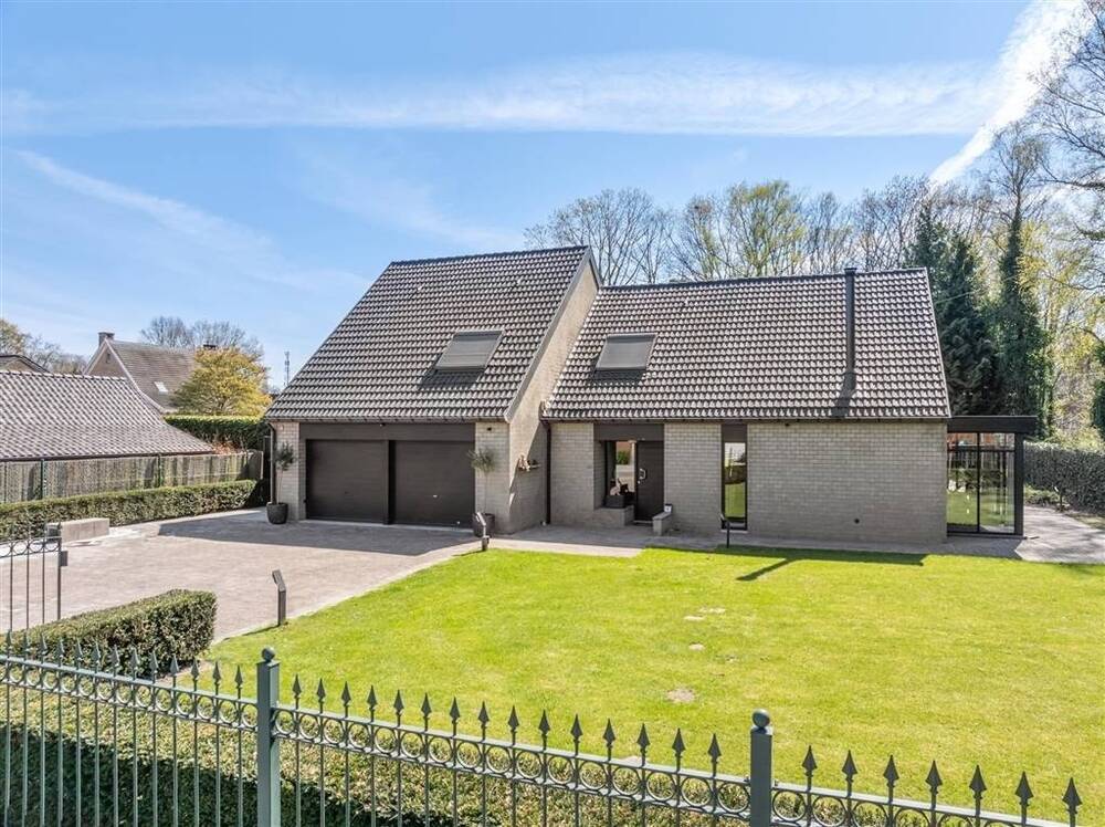 Huis te koop in Ham 3945 685000.00€ 5 slaapkamers 333.00m² - Zoekertje 496821