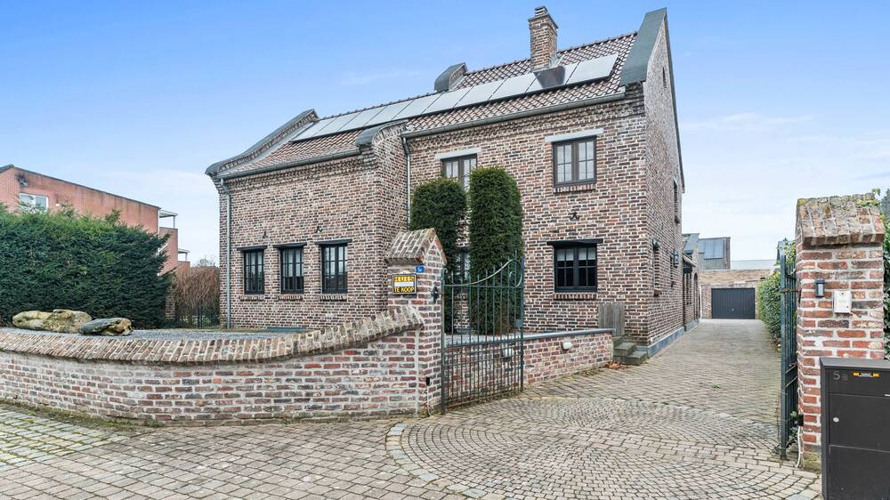 Huis te koop in Maasmechelen 3630 469000.00€ 3 slaapkamers 336.00m² - Zoekertje 496116