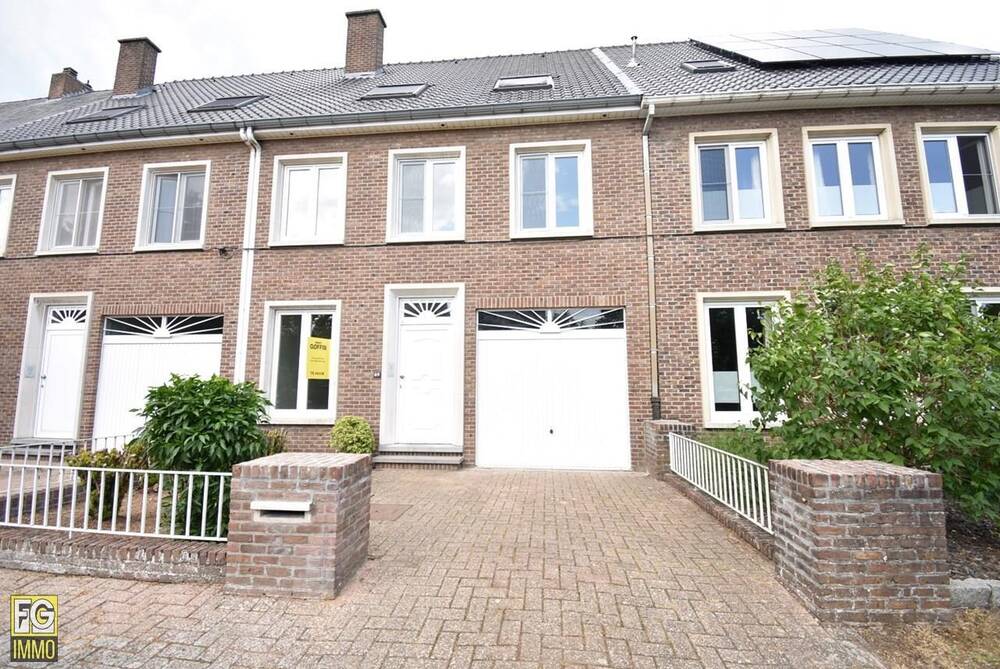 Huis te huur in Hasselt 3500 1090.00€ 8 slaapkamers 194.00m² - Zoekertje 495531