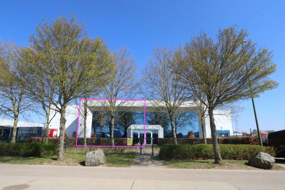 Handelszaak te huur in Maasmechelen 3630 500.00€ slaapkamers 248.00m² - Zoekertje 494703