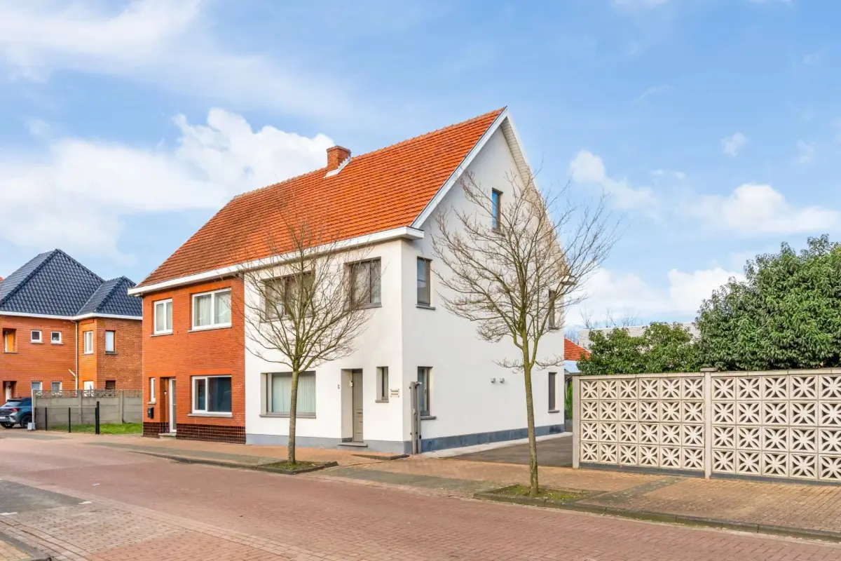 Handelszaak te  koop in Heusden-Zolder 3550 695000.00€ 3 slaapkamers 285.00m² - Zoekertje 507205