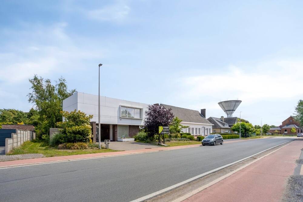 Huis te koop in Beverlo 3581 395000.00€ 2 slaapkamers 217.00m² - Zoekertje 508919