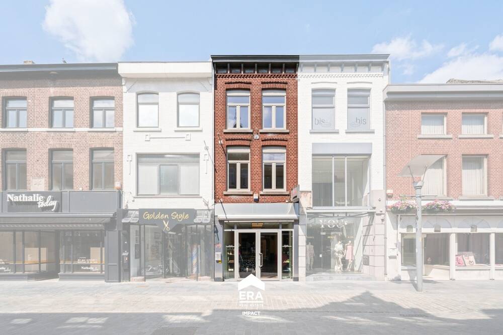 Duplex te  koop in Maaseik 3680 297000.00€ 2 slaapkamers 211.00m² - Zoekertje 512360