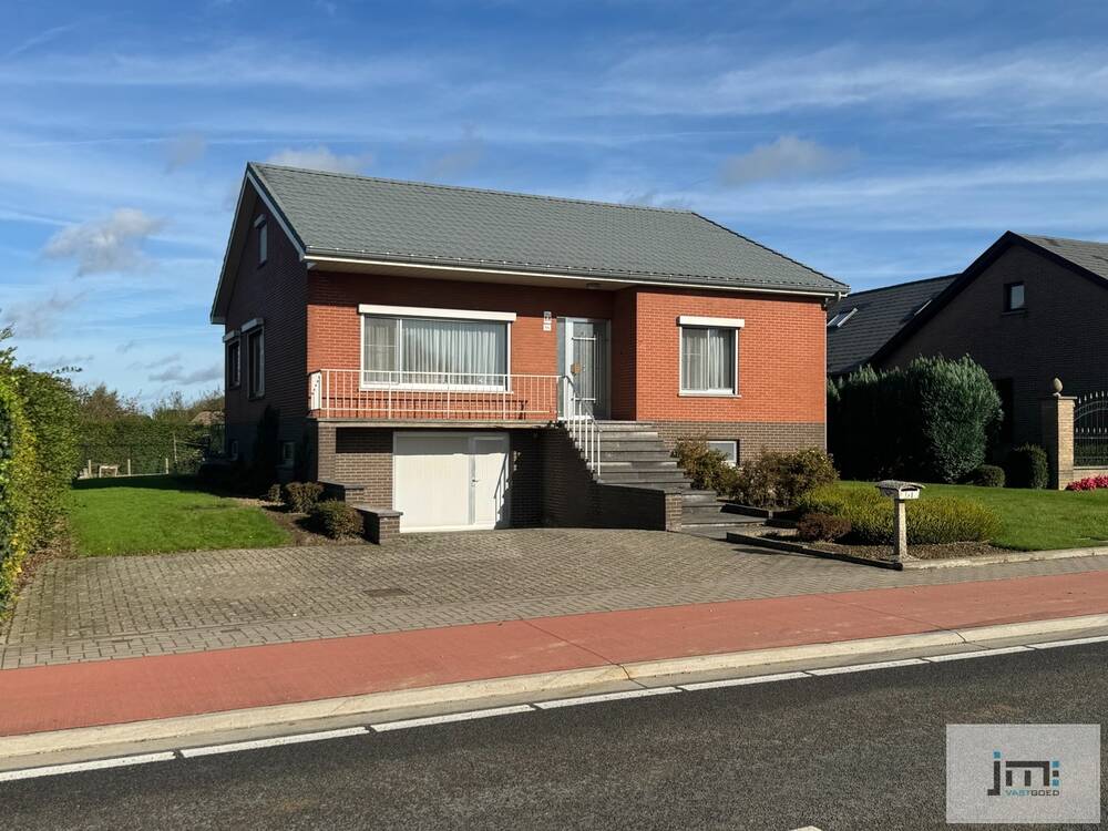 Huis te  koop in Wellen 3830 335000.00€ 4 slaapkamers m² - Zoekertje 512518