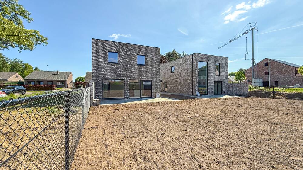 Huis te koop in Koersel 3582 379000.00€ 3 slaapkamers 192.00m² - Zoekertje 516025