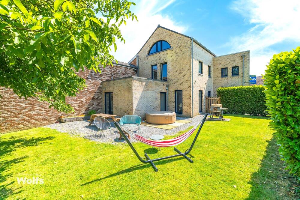 Huis te  koop in 's Gravenvoeren 3798 395000.00€ 4 slaapkamers 156.00m² - Zoekertje 515652