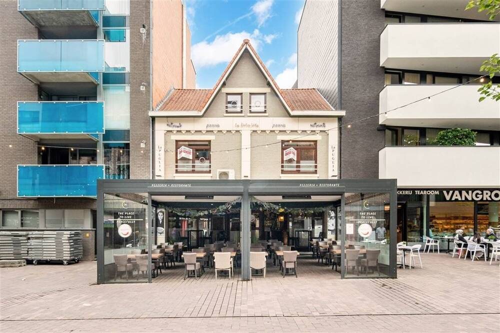 Handelszaak te huur in Genk 3600 2700.00€ slaapkamers 374.00m² - Zoekertje 518172