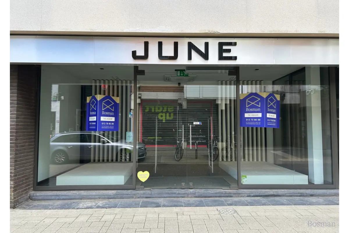 Handelszaak te  koop in Tessenderlo 3980 495000.00€  slaapkamers m² - Zoekertje 518201