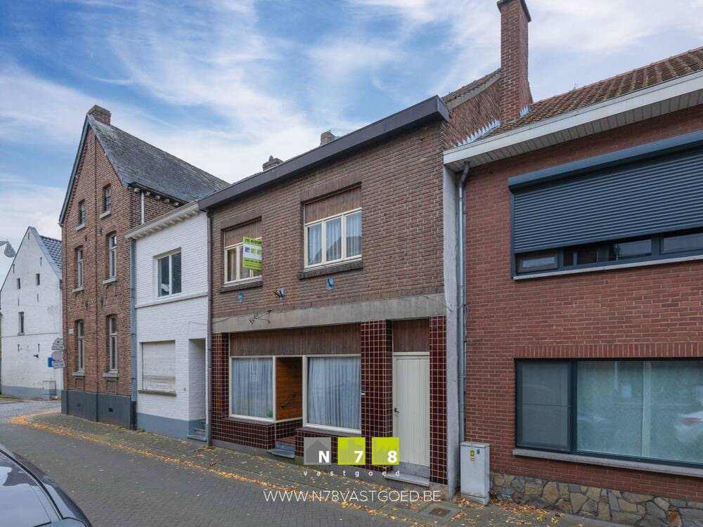 Huis te koop in Dilsen-Stokkem 3650 139000.00€ 3 slaapkamers 135.00m² - Zoekertje 521255