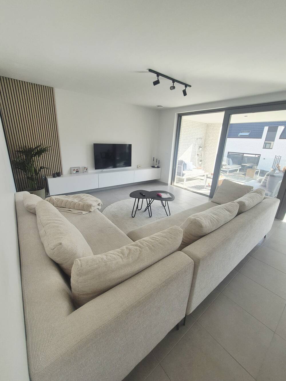 Appartement te huur in Beverst 3740 1100.00€ 2 slaapkamers 90.00m² - Zoekertje 524062
