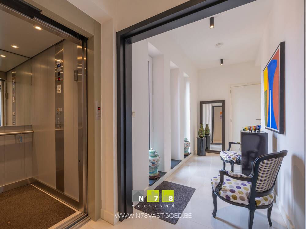 Appartement te huur in Dilsen-Stokkem 3650 1400.00€ 2 slaapkamers m² - Zoekertje 524799