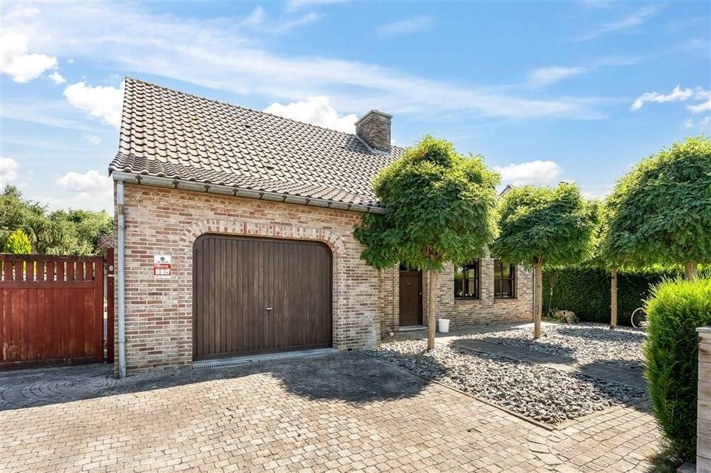 Huis te  koop in Beringen 3580 395000.00€ 3 slaapkamers 228.00m² - Zoekertje 527315