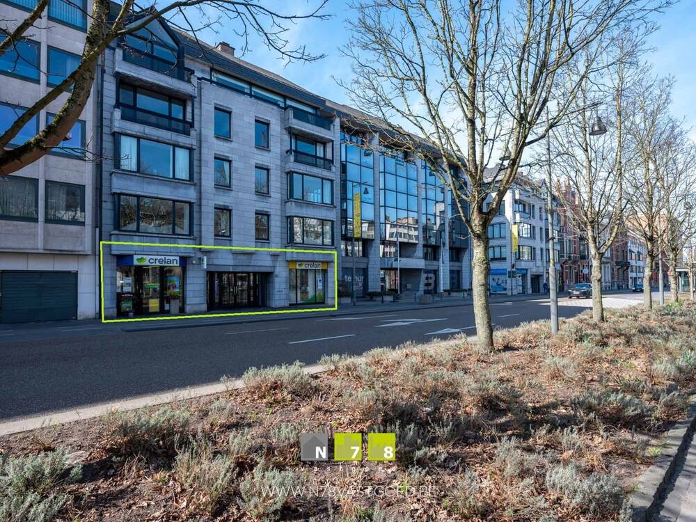 Handelszaak te  koop in Hasselt 3500 649000.00€  slaapkamers 340.00m² - Zoekertje 527368