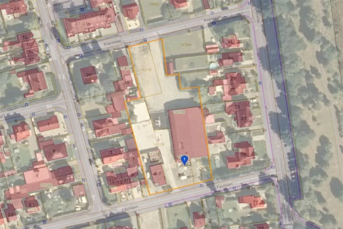 Grond te  koop in Leopoldsburg 3970 1200000.00€  slaapkamers m² - Zoekertje 525323