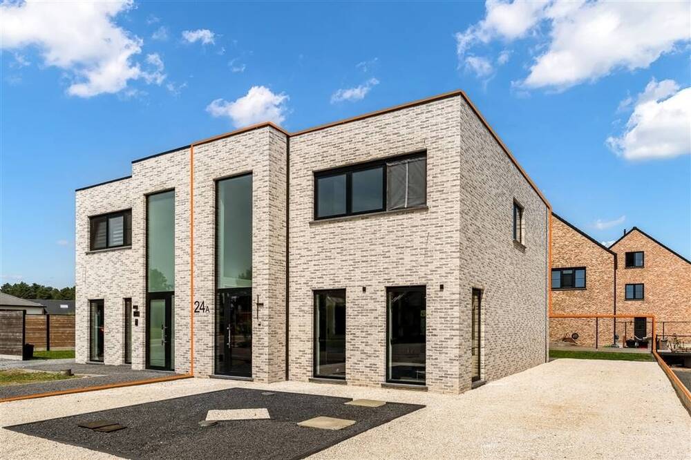 Huis te  koop in Beringen 3580 440000.00€ 3 slaapkamers 158.00m² - Zoekertje 530549