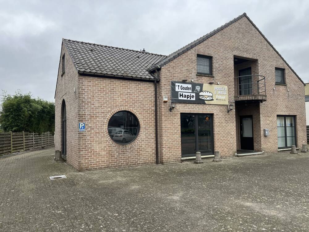 Handelszaak te  koop in Lommel 3920 269000.00€  slaapkamers 150.00m² - Zoekertje 531103