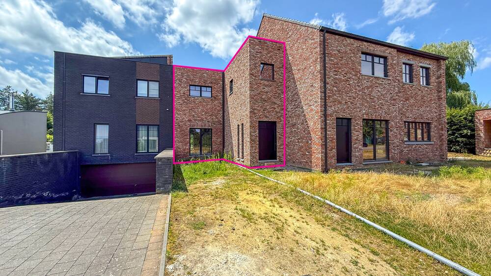 Huis te  koop in Houthalen-Helchteren 3530 249000.00€ 3 slaapkamers 150.00m² - Zoekertje 532170