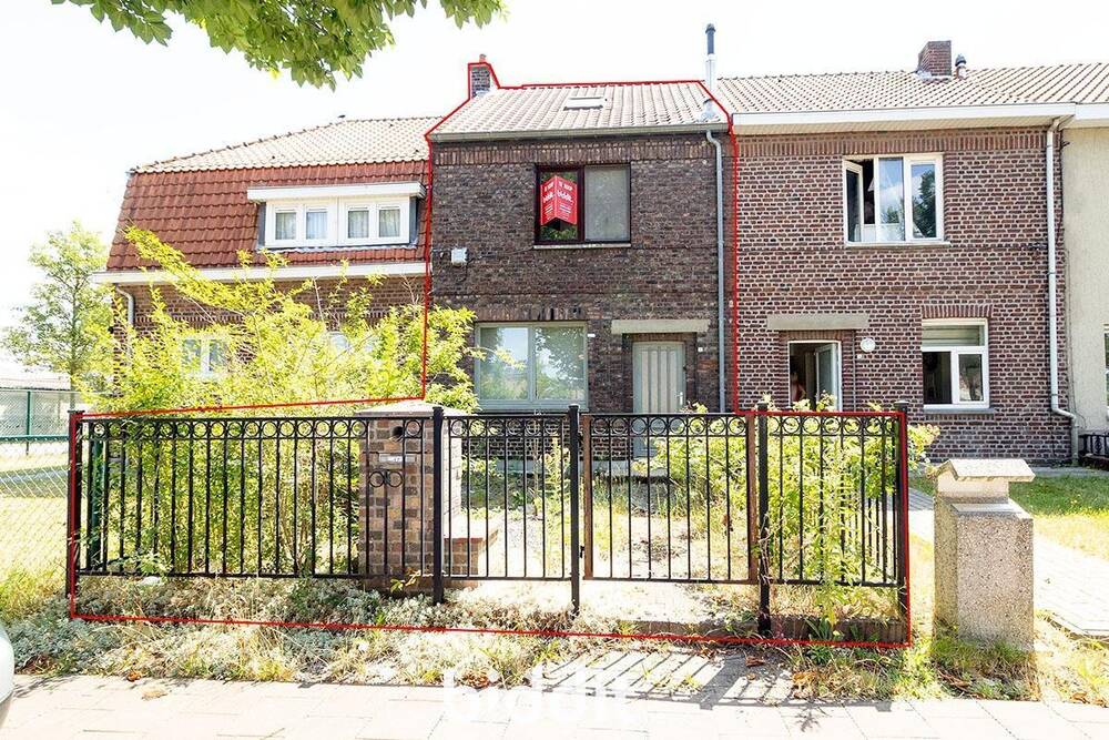 Huis te  koop in Genk 3600 125000.00€ 3 slaapkamers m² - Zoekertje 532198