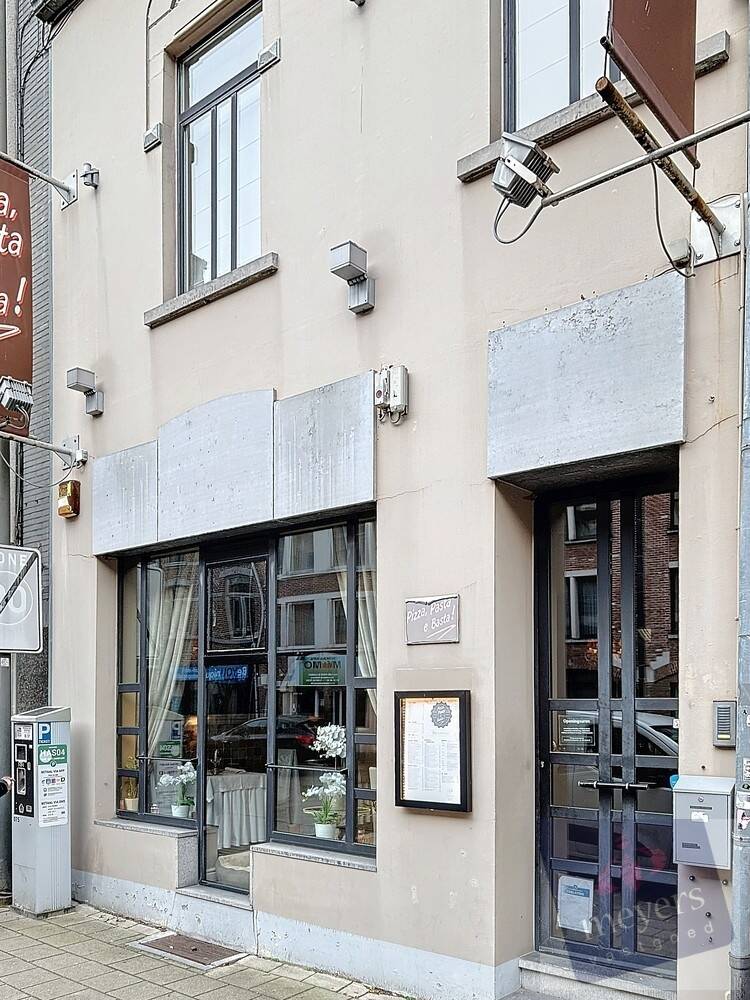 Handelszaak te koop in Hasselt 3500 530000.00€ 2 slaapkamers 228.00m² - Zoekertje 531633