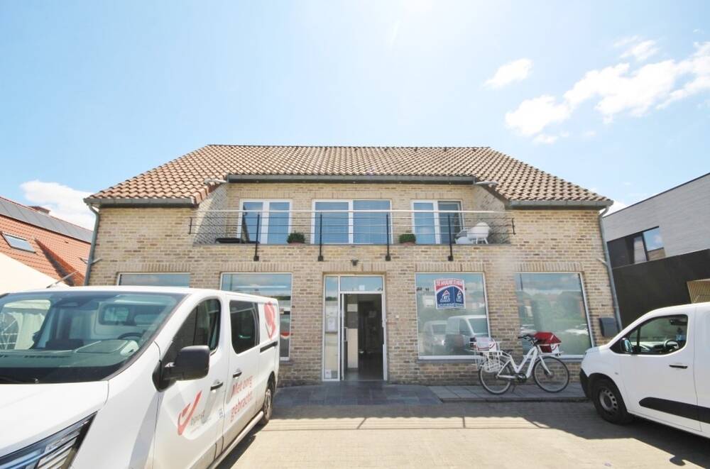 Handelszaak te  huur in Gingelom 3890 1700.00€  slaapkamers m² - Zoekertje 531627