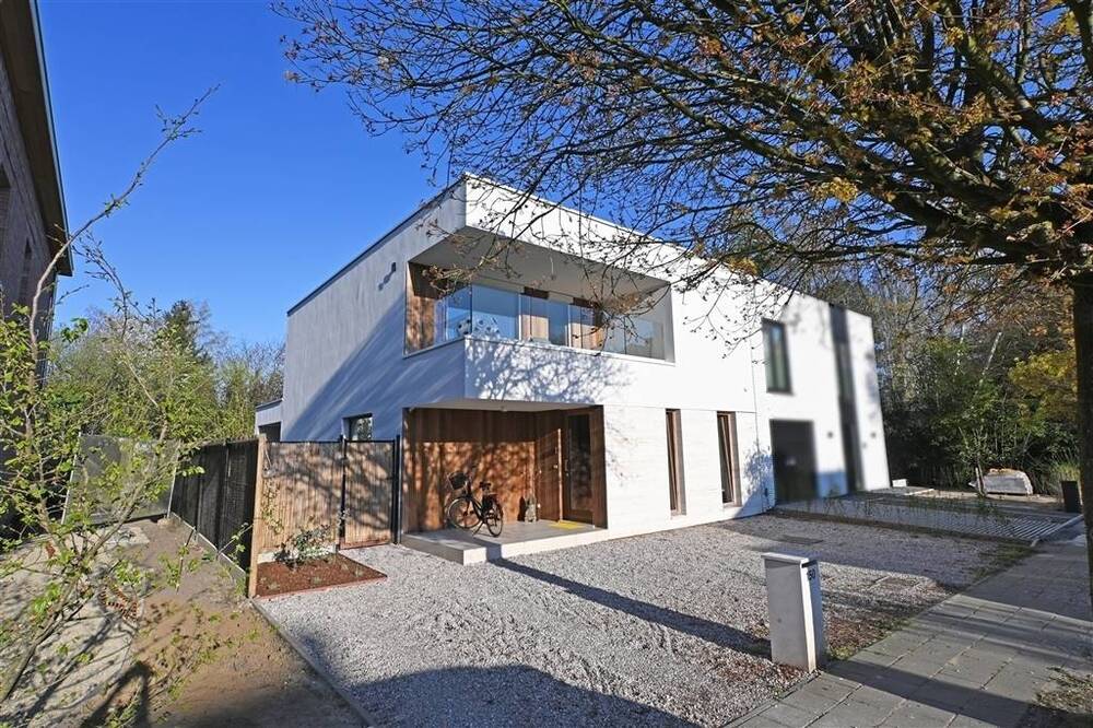 Huis te koop in Hasselt 3500 899000.00€ 3 slaapkamers 195.00m² - Zoekertje 534814