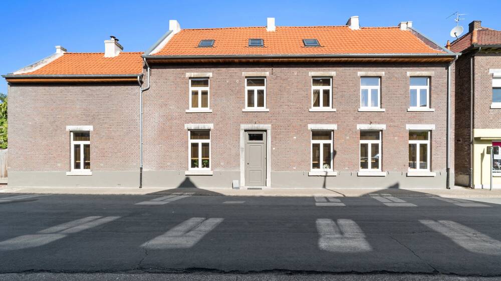 Huis te  koop in Maasmechelen 3630 669000.00€ 4 slaapkamers 413.00m² - Zoekertje 536028