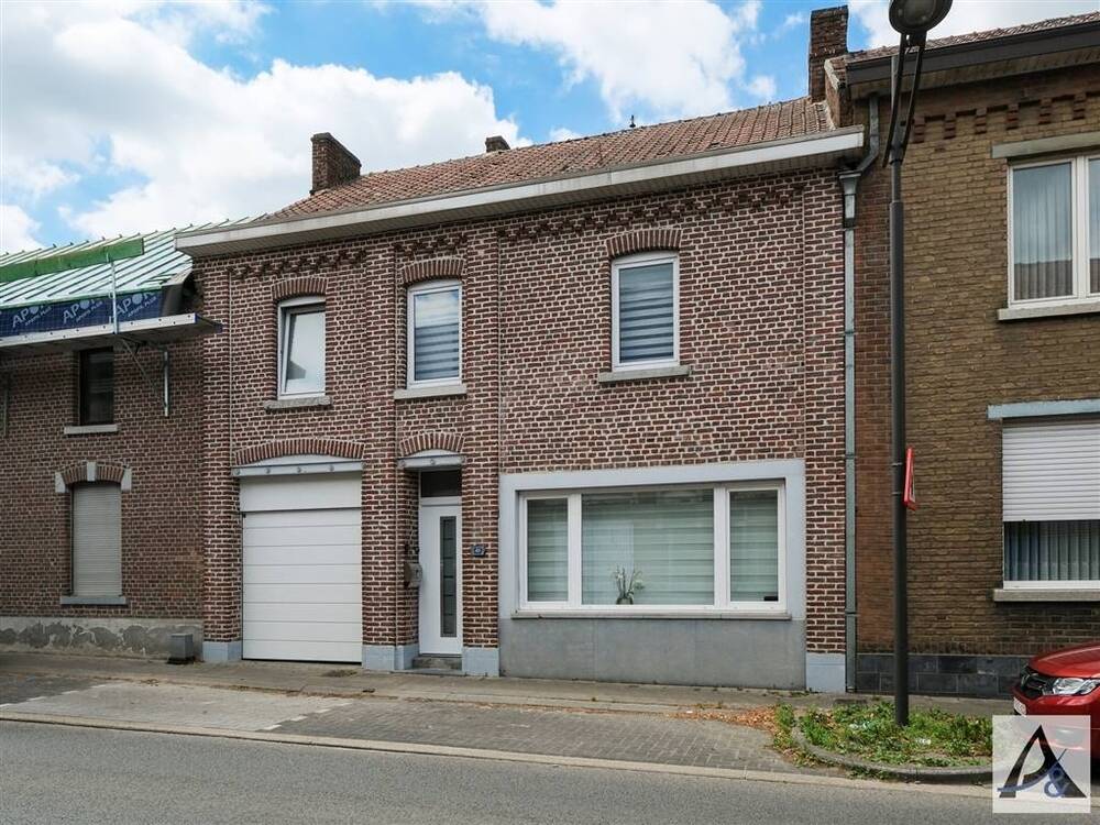 Huis te koop in Munsterbilzen 3740 275000.00€ 4 slaapkamers 199.00m² - Zoekertje 535807