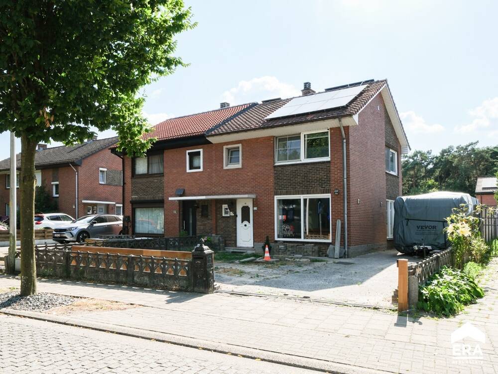 Huis te koop in Overpelt 3900 295000.00€ 3 slaapkamers 132.00m² - Zoekertje 536758