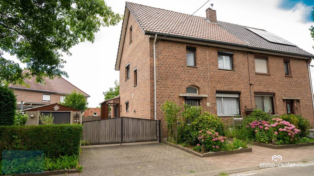 Huis te koop in Genk 3600 239000.00€ 5 slaapkamers 150.00m² - Zoekertje 548363