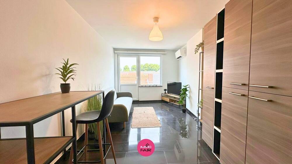 Appartement te koop in Berg 3700 89000.00€ slaapkamers m² - Zoekertje 537830